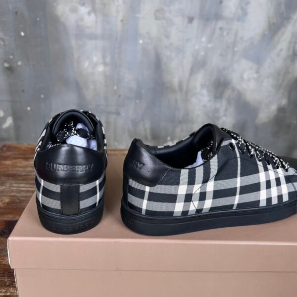 BRBRY Shoes CAS - immagine 4