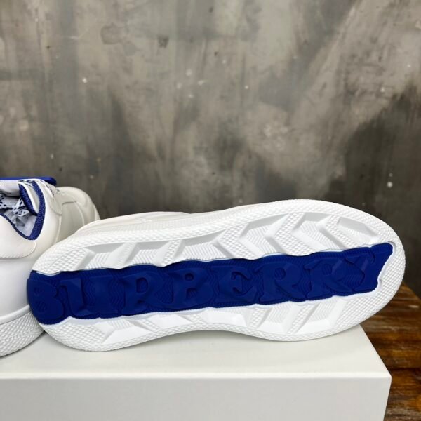 BRBRY Shoes CAD - immagine 3