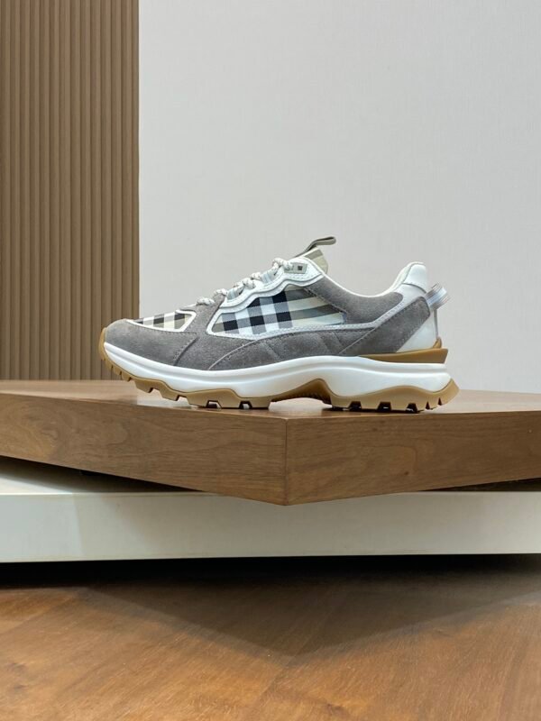 BRBRY Shoes AAI - immagine 2