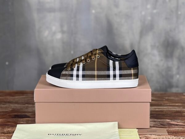 BRBRY Shoes CAT - immagine 2
