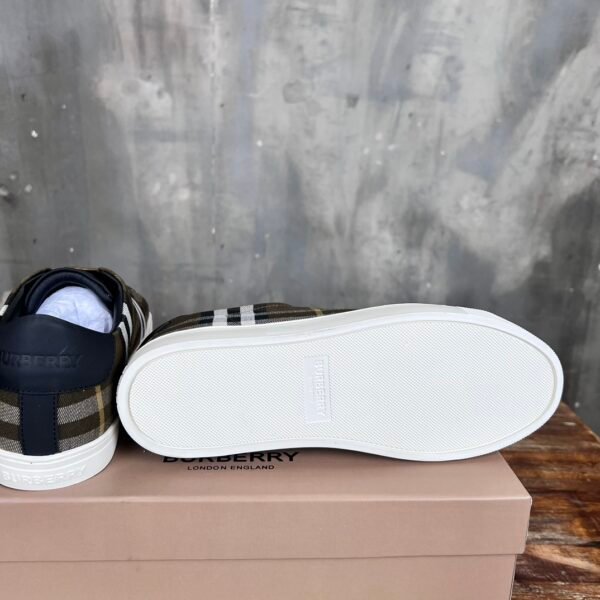 BRBRY Shoes CAT - immagine 3